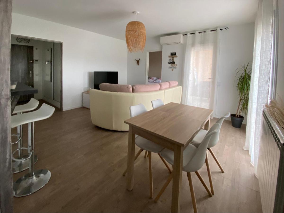 Appartement T2 Proche Centre Ville Istres Exterior photo
